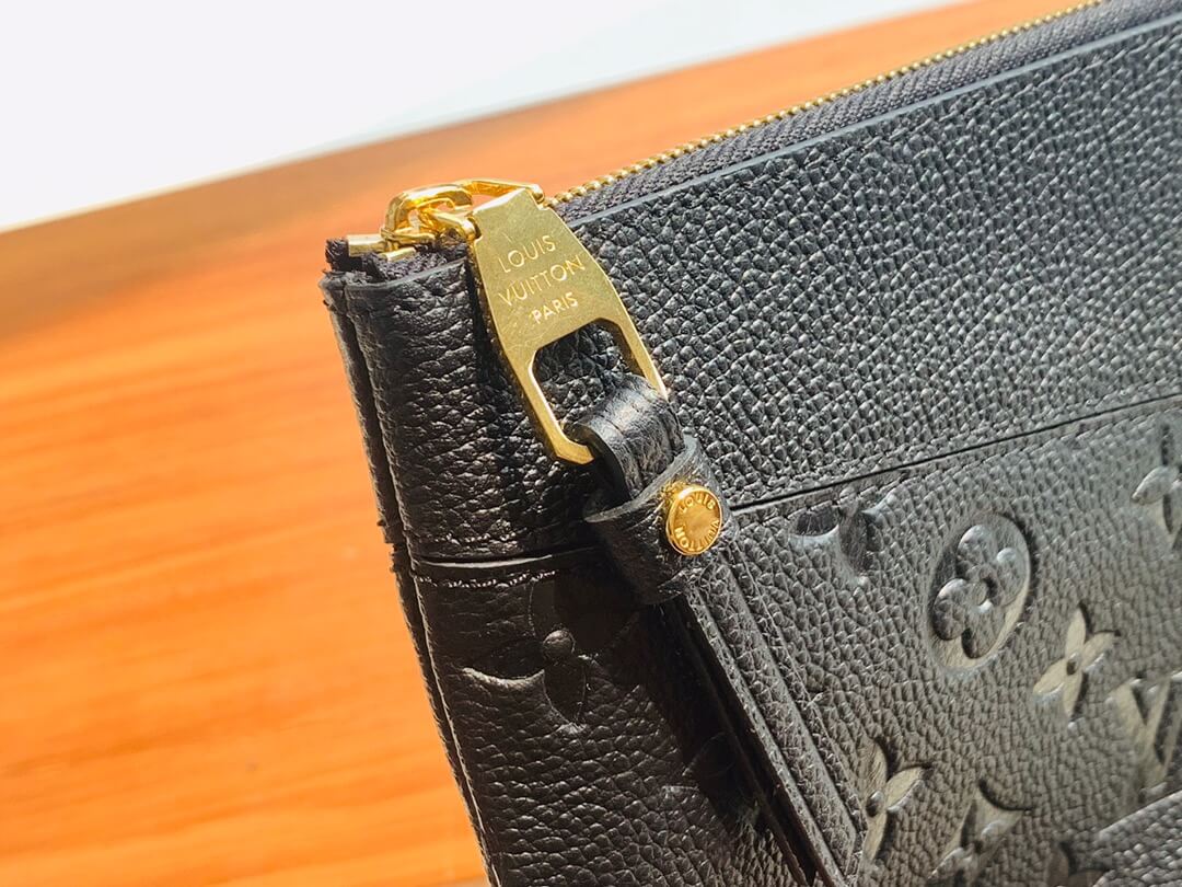 m62937 daily monogram empreinte 29 5cm black envelope handbag clutch bag messenger bag