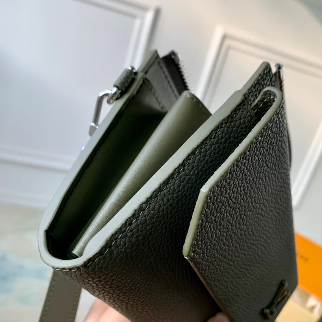 m69831 aerogram long clutch free shipping green