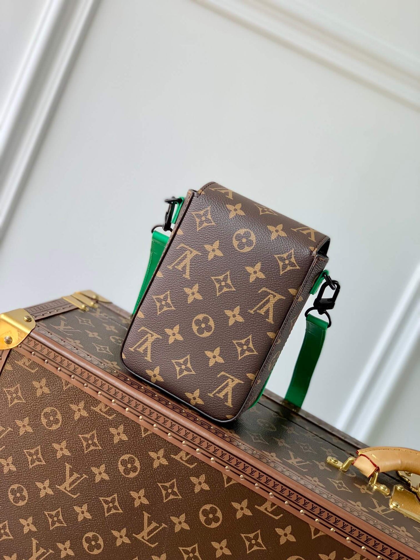 m81522 s lock vertical wearable green calfskin monogram macassar 12cm s lock vertical wearable shoulder bag cross body bags