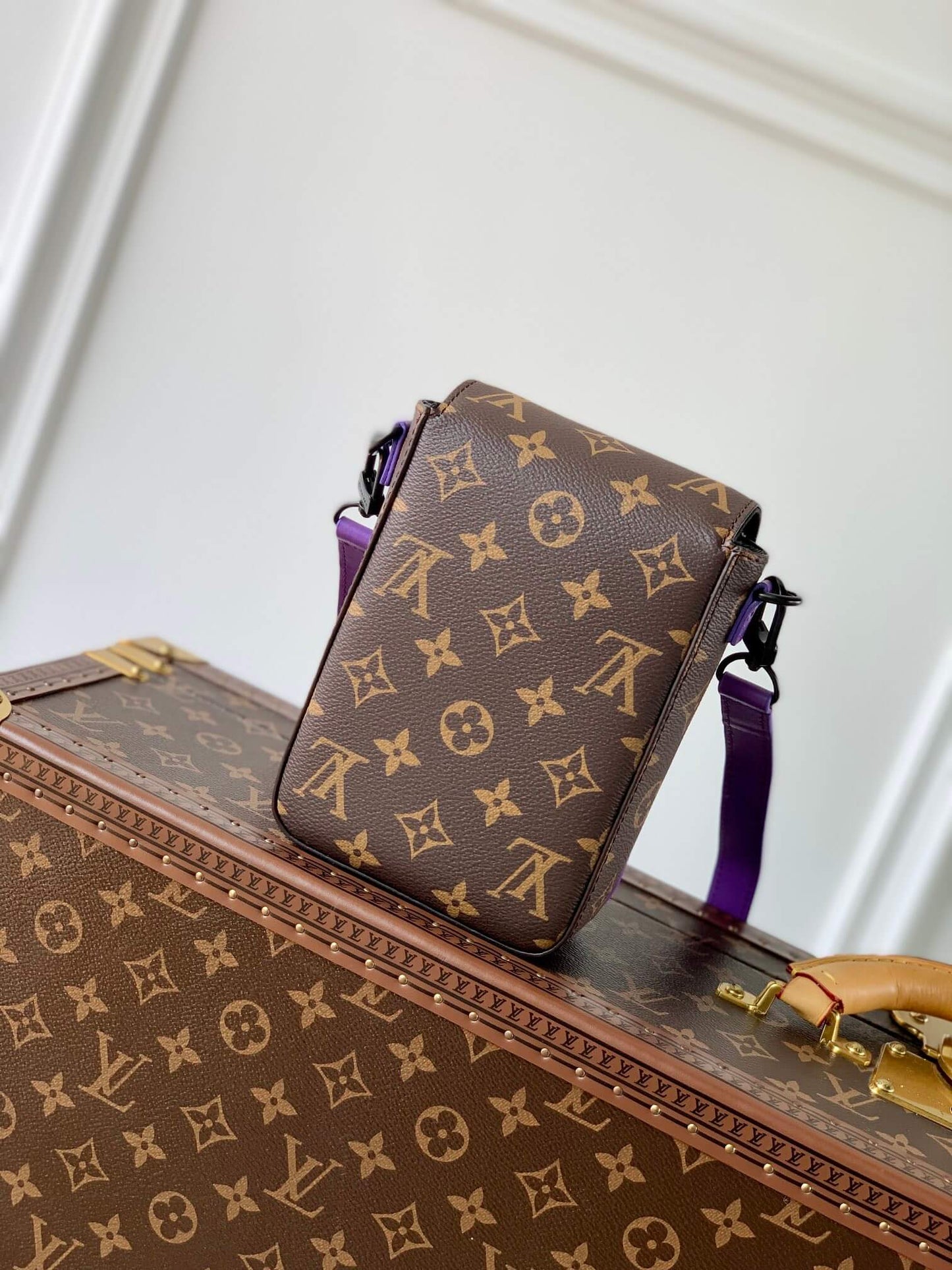 m81522 s lock vertical wearable shoulder bag cross body bags purple calfskin monogram macassar