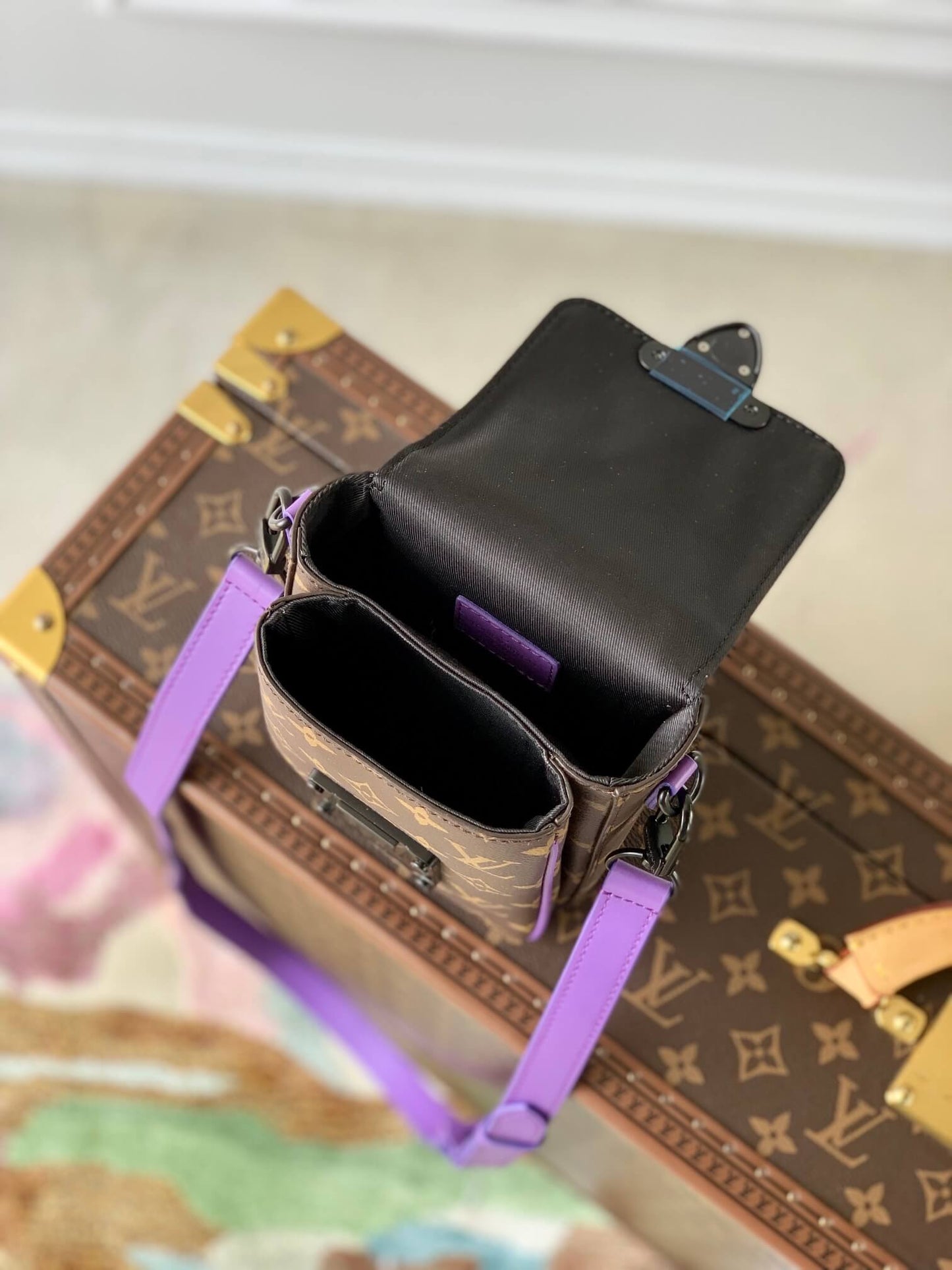 m81522 s lock vertical wearable shoulder bag cross body bags purple calfskin monogram macassar