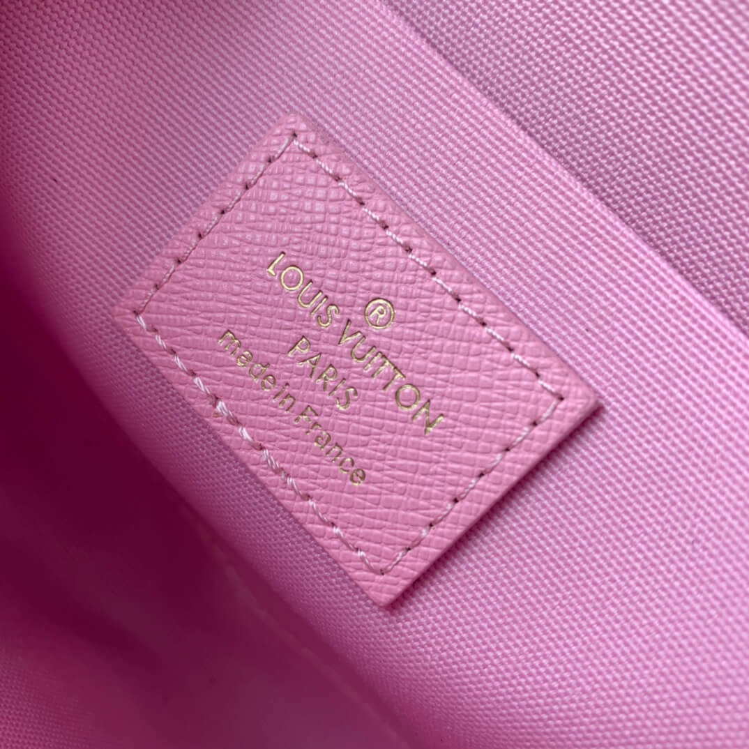 m81545 pochette felicie monogram 21cm myosotis pink