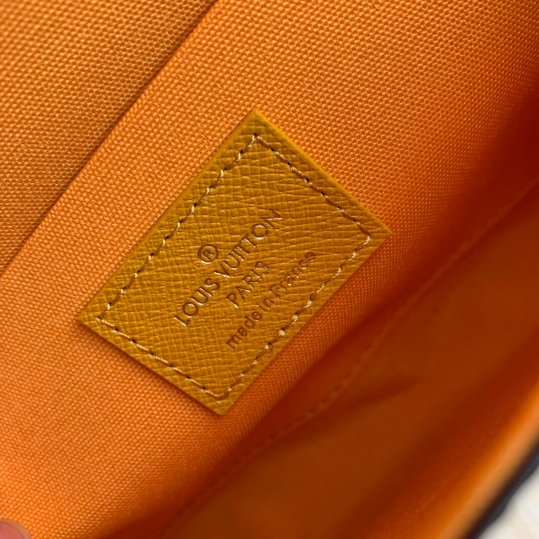 m81762 pochette felicie monogram 21cm myosotis yellow
