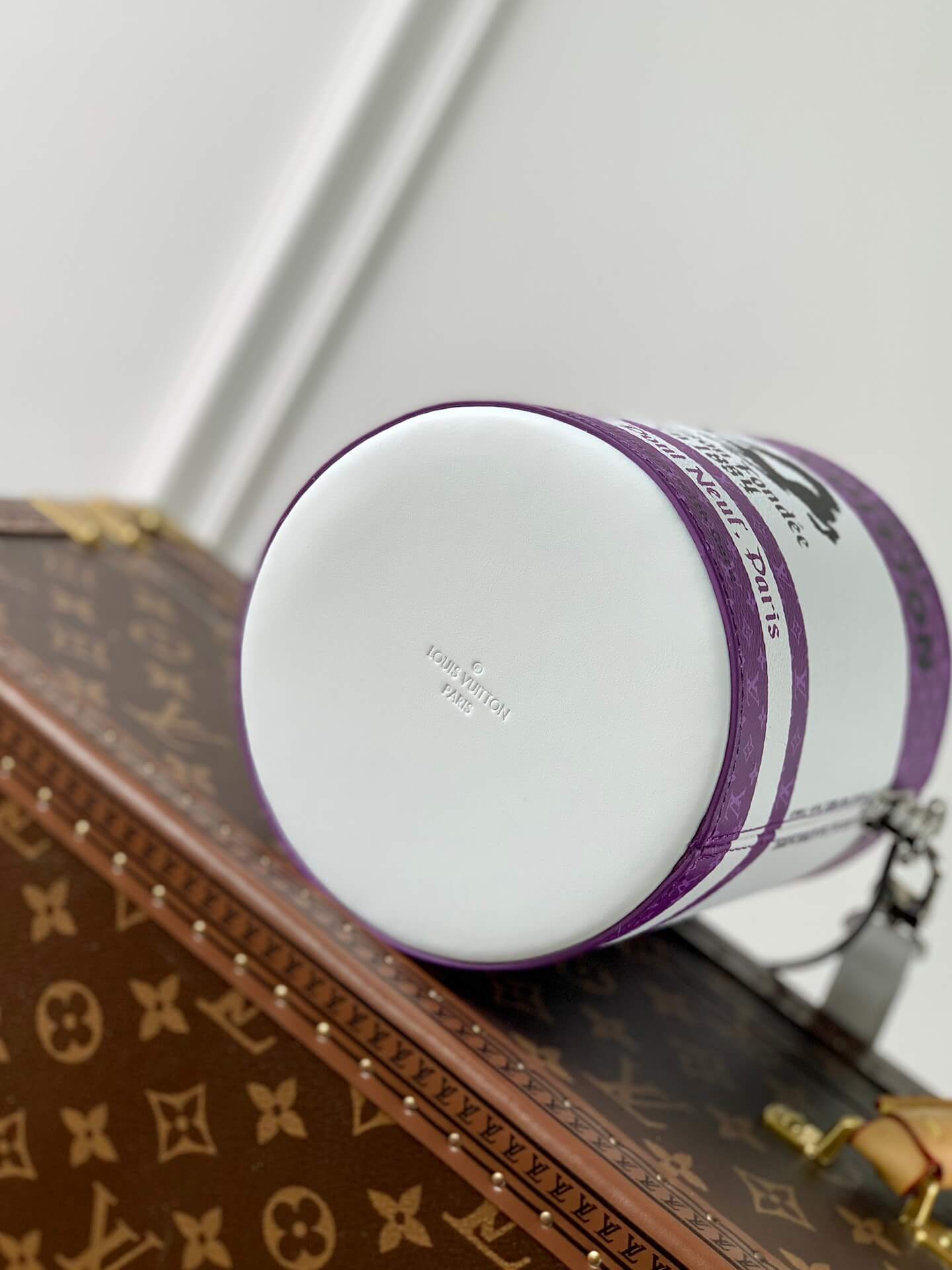 m81591 paint can purple virgil abloh 17 cm cross body bags