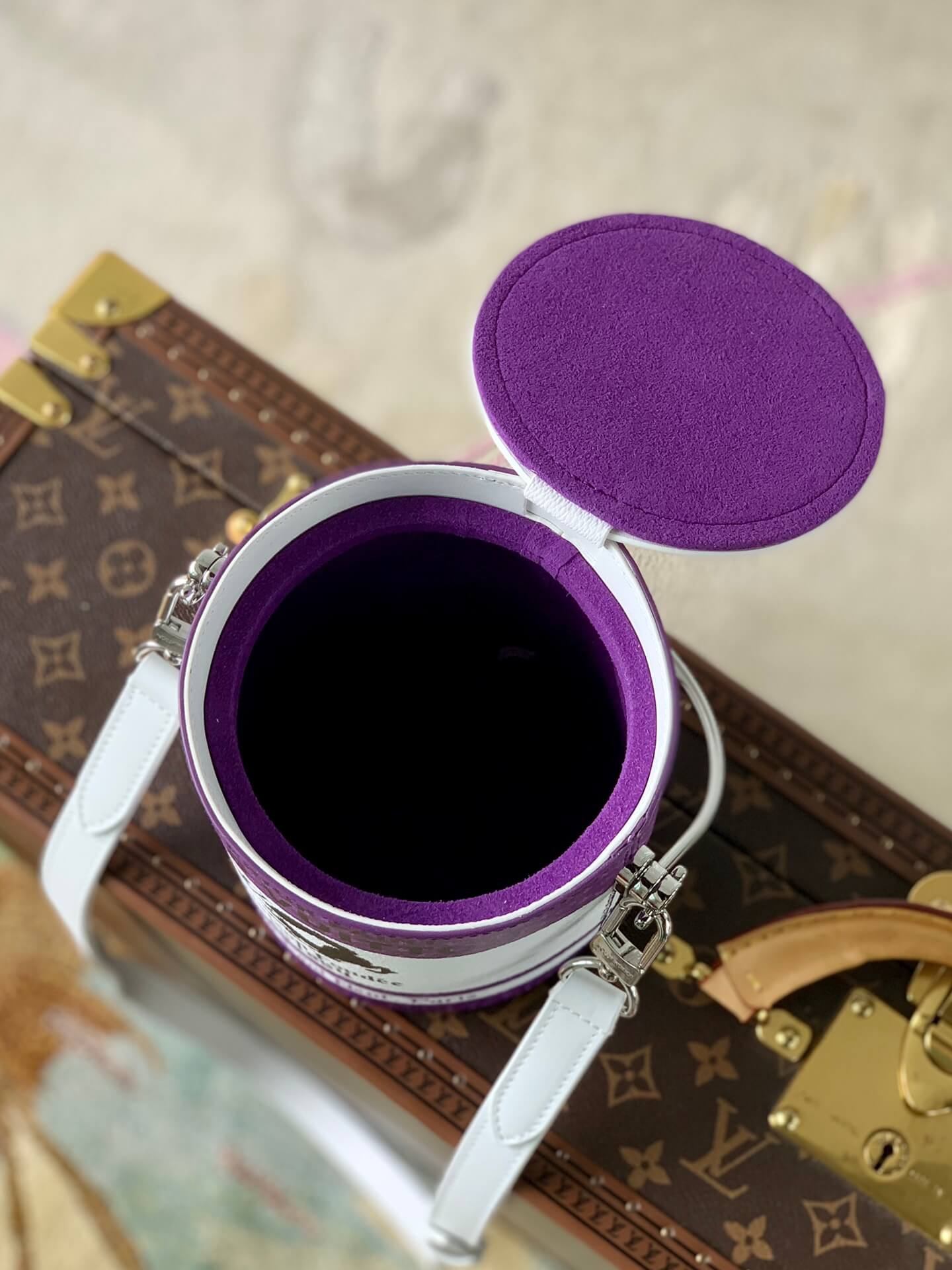 m81591 paint can purple virgil abloh 17 cm cross body bags