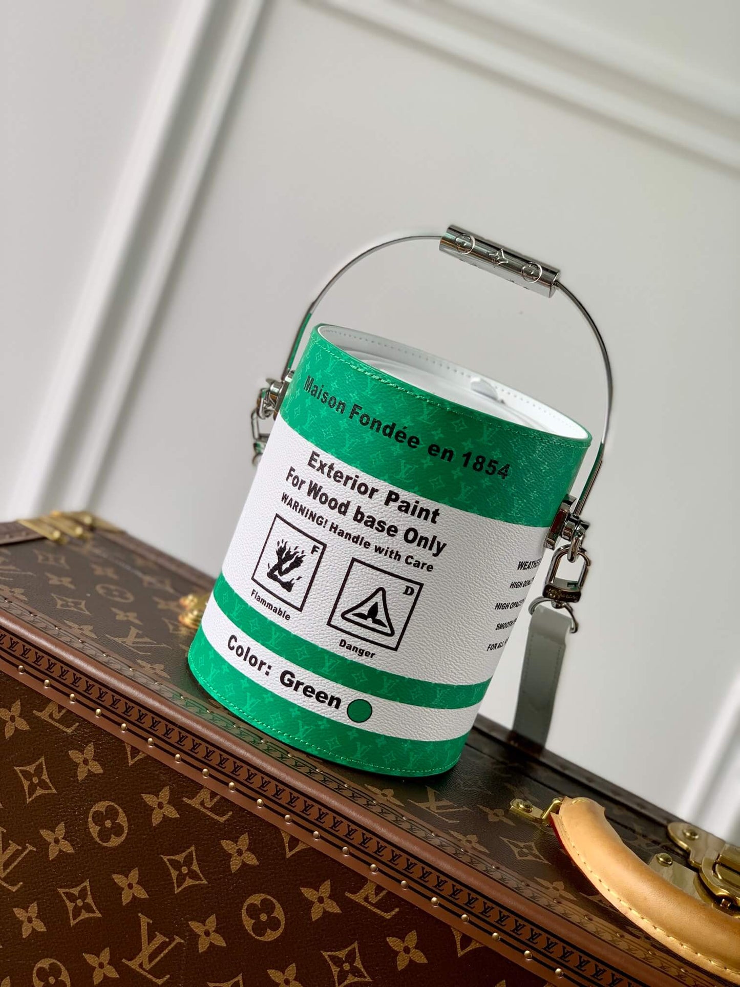 m81592 paint can green virgil abloh 17 cm cross body bags