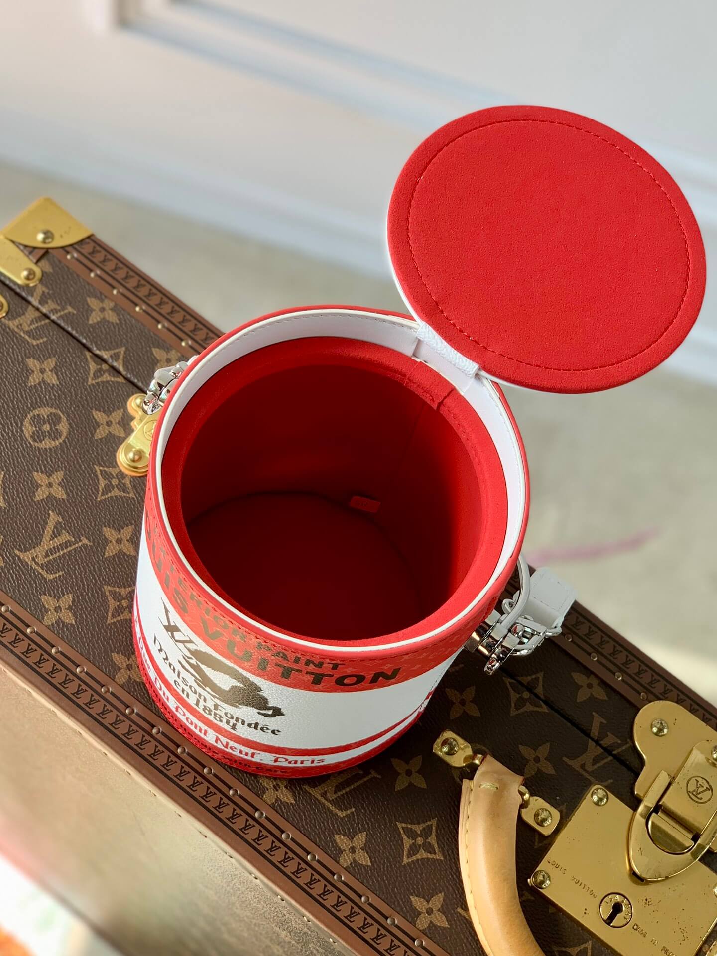 m81595 paint can red virgil abloh 17 cm cross body bags