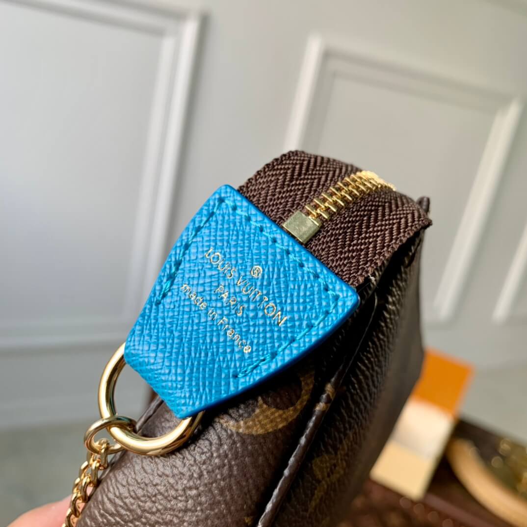 m81637 mini pochette accessoires monogram 15 5cm blue