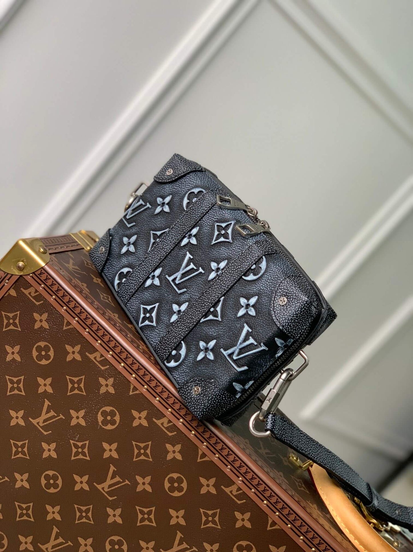 m81776 mini soft trunk monogram 22 5cm denim grey sac plat man bag mens bag
