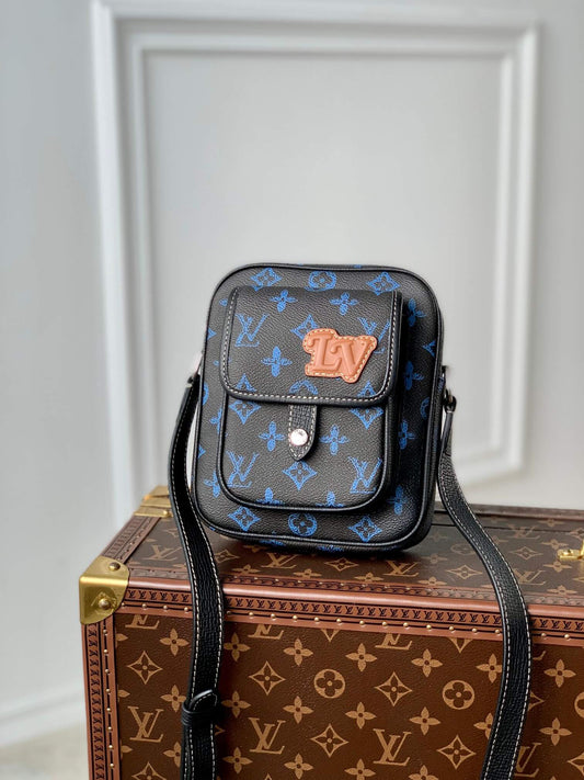 m81854 mini christopher monogram macassar 15cm black