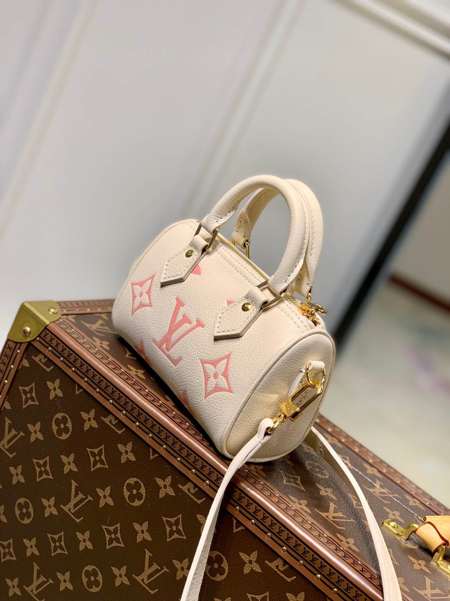 m81913 nano speedy monogram 16cm apricot monogram empreinte