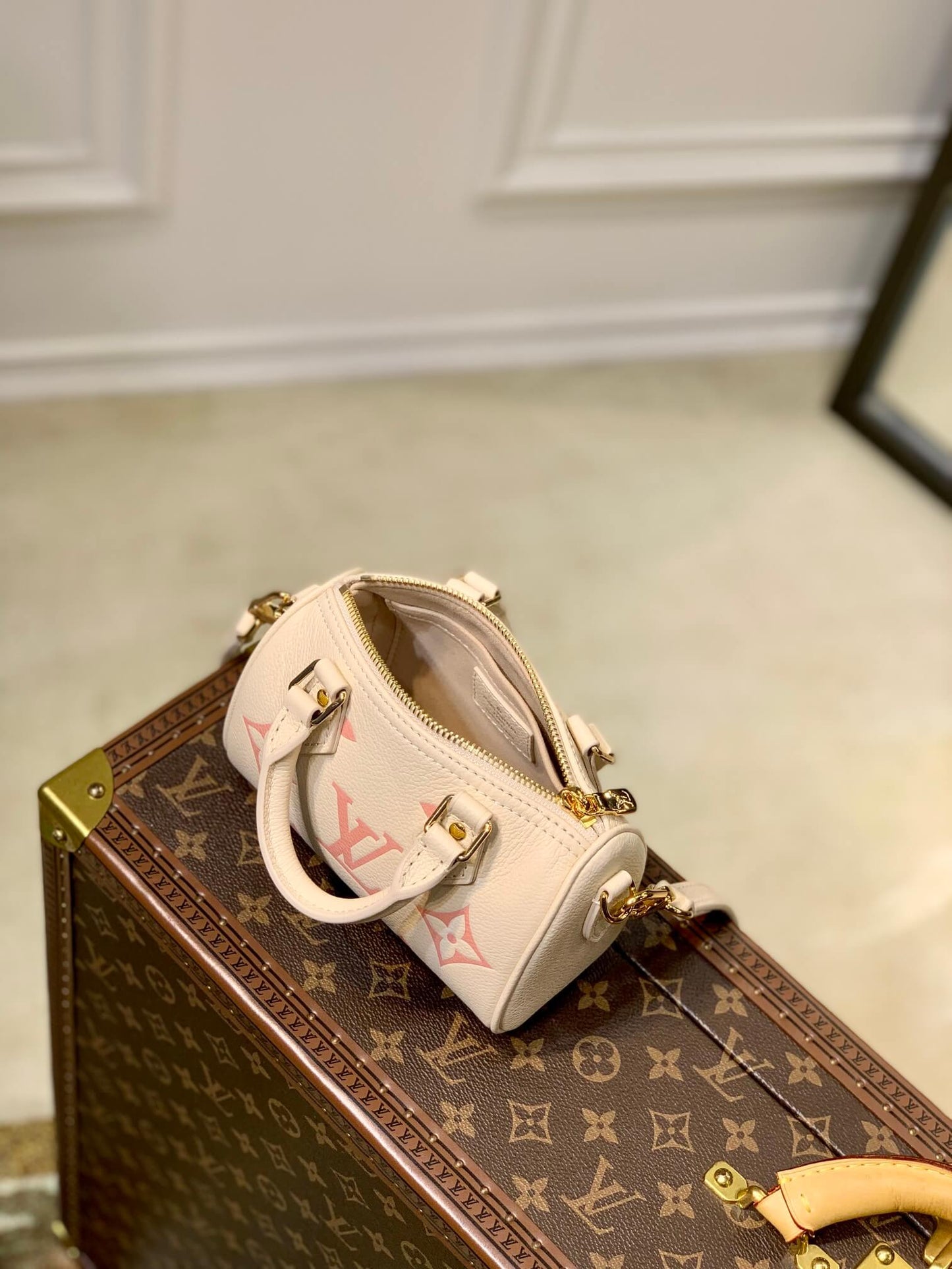 m81913 nano speedy monogram 16cm apricot monogram empreinte