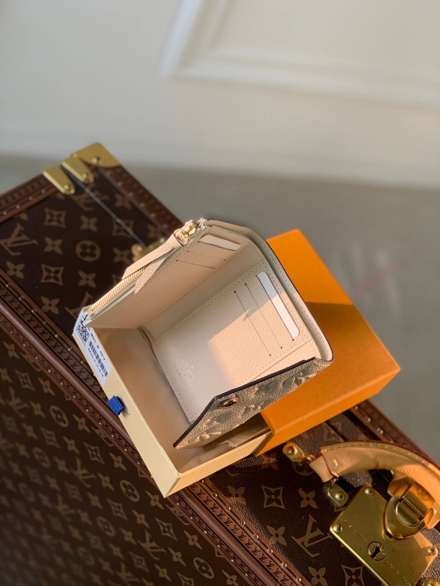 m82344 victorine spring in the city white monogram empreinte 12cm free shipping