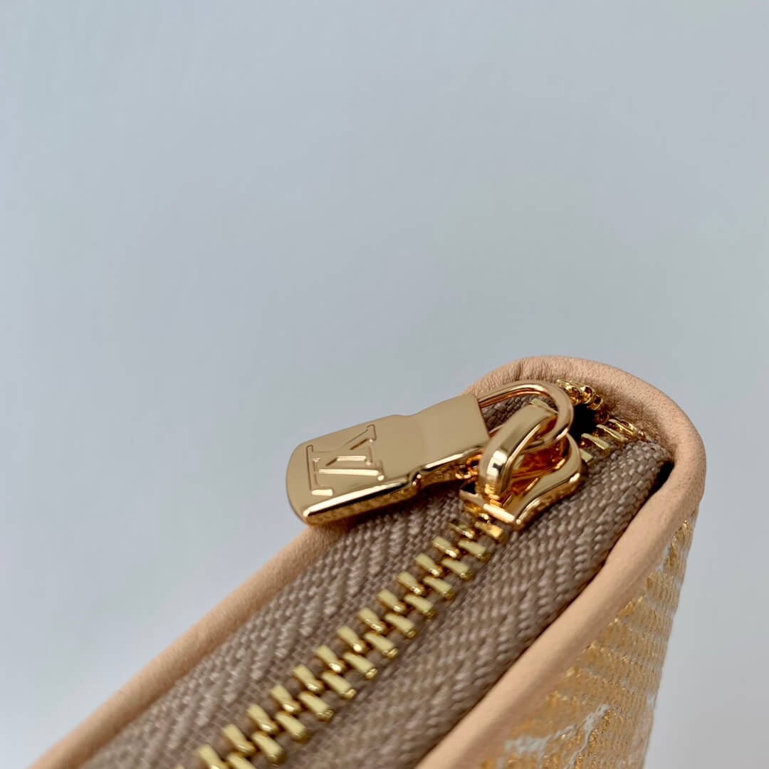 m82483 zippy coin perth 11cm monoglam golden