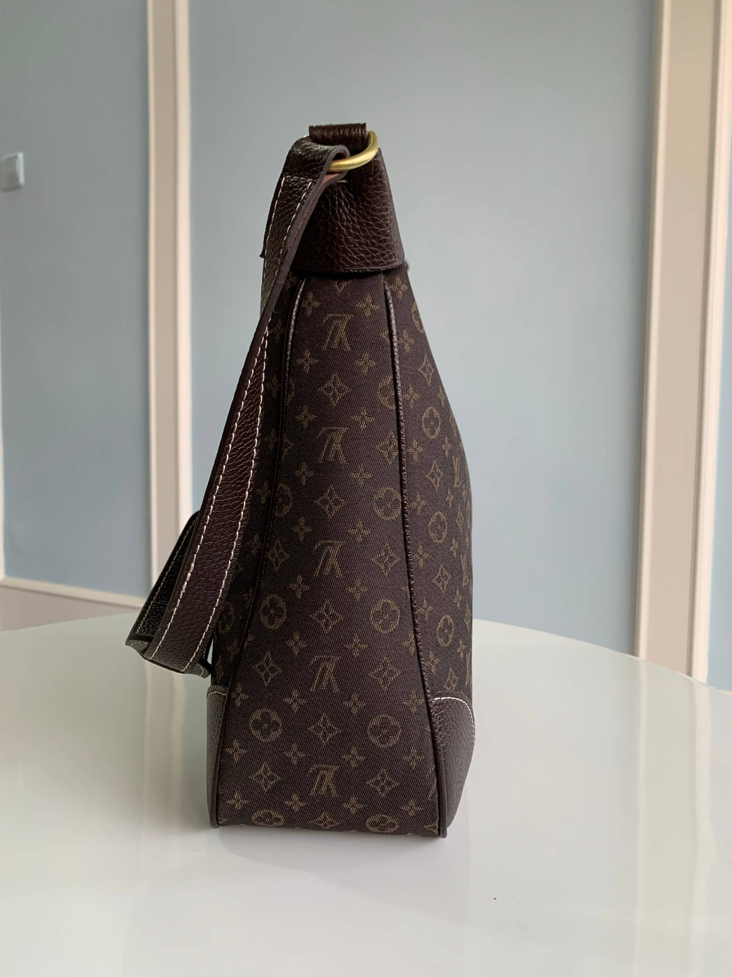 m95225 boulogne monogram unisex shoulder bag coffee 19cm