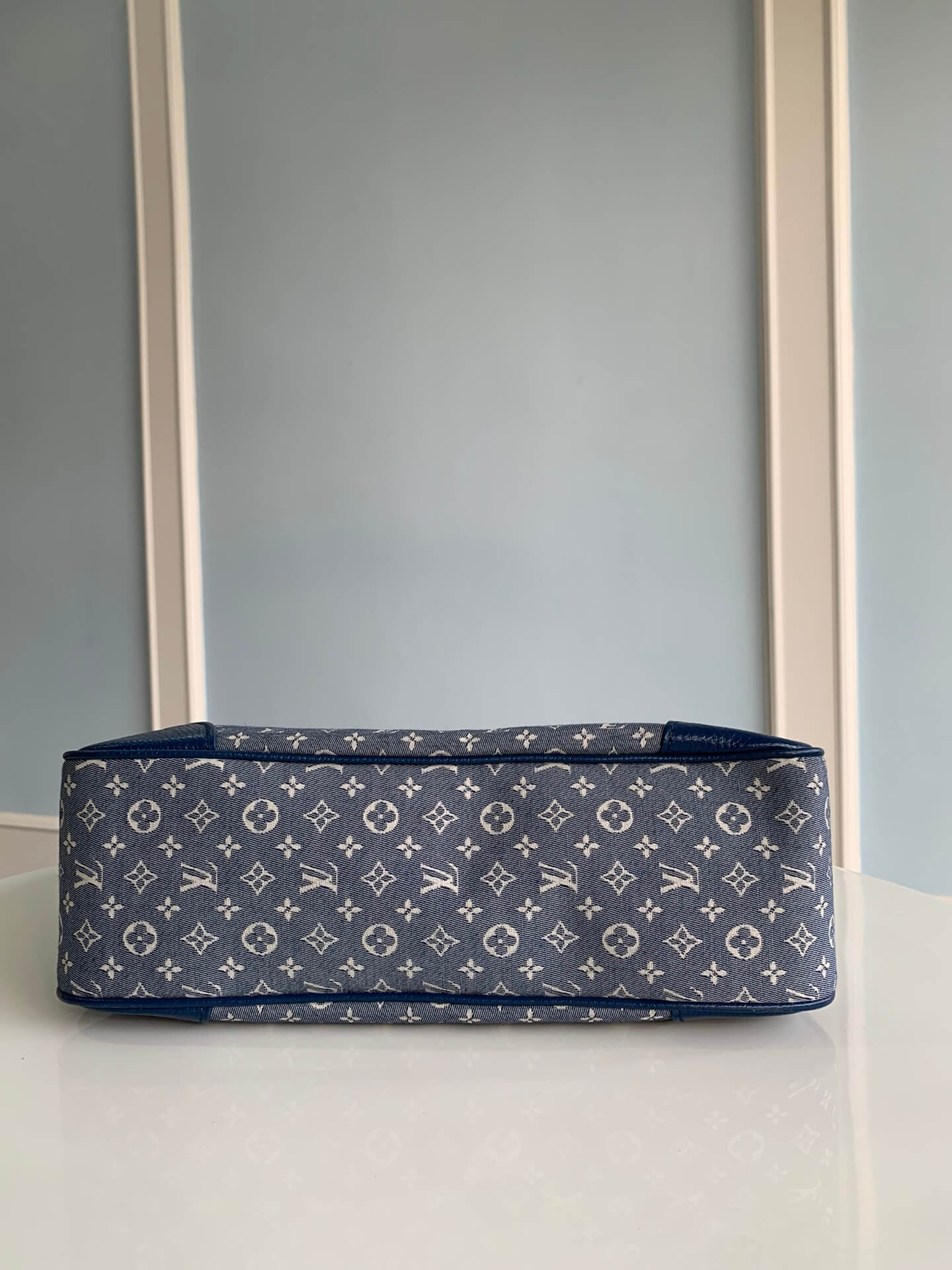 m95225 boulogne monogram unisex shoulder bag denim blue 19cm