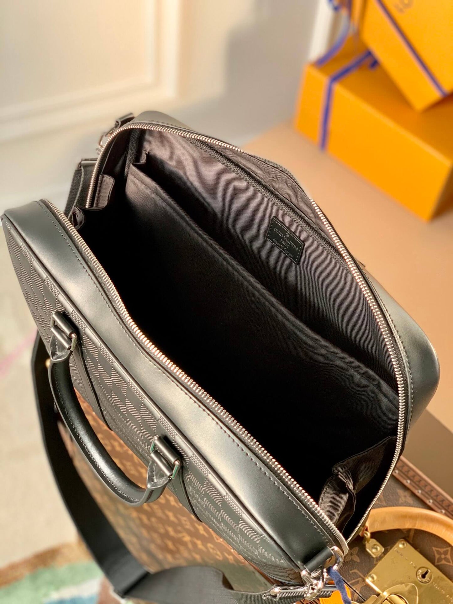 n45288 sirius damier infini onyx briefcase 35cm black