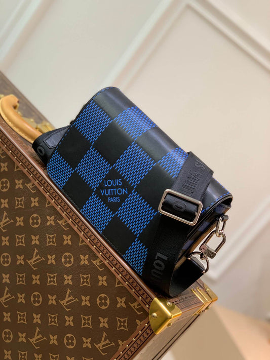 n50037 duo messenger monogram shadow 26cm blue µĸ±±¾
