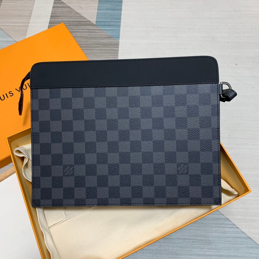 n64612 pochette voyage mens bag 27cm grey monogram