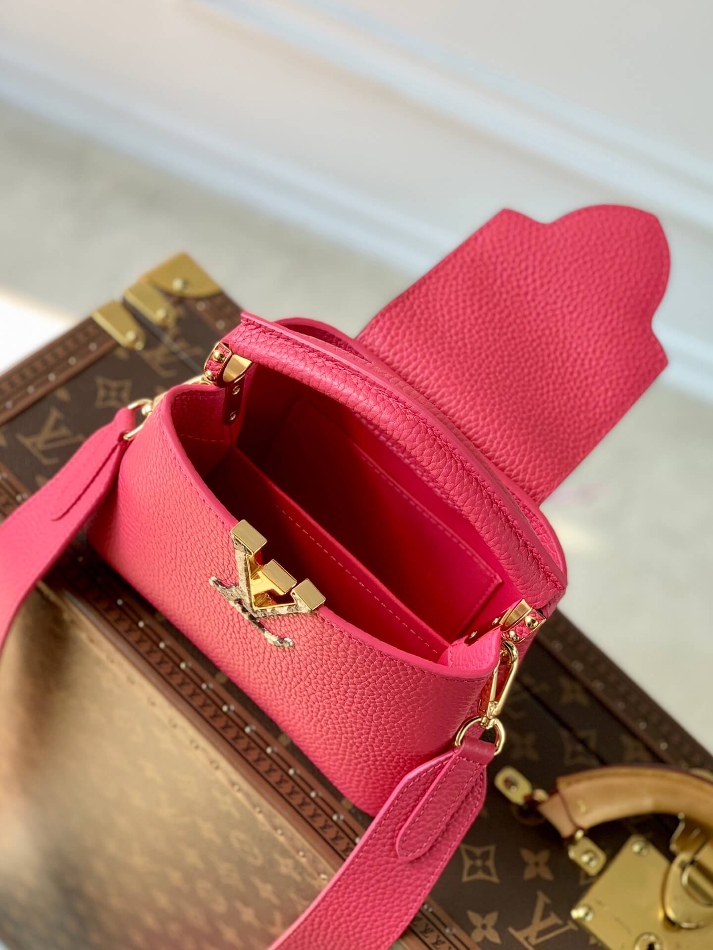 n81209 capucines bb taurillon 21cm rose red