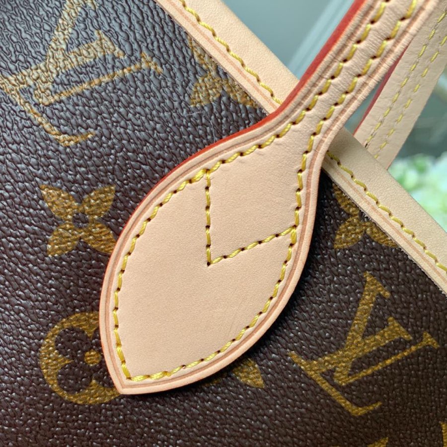 neverfull m50366 pink inside mm monogram