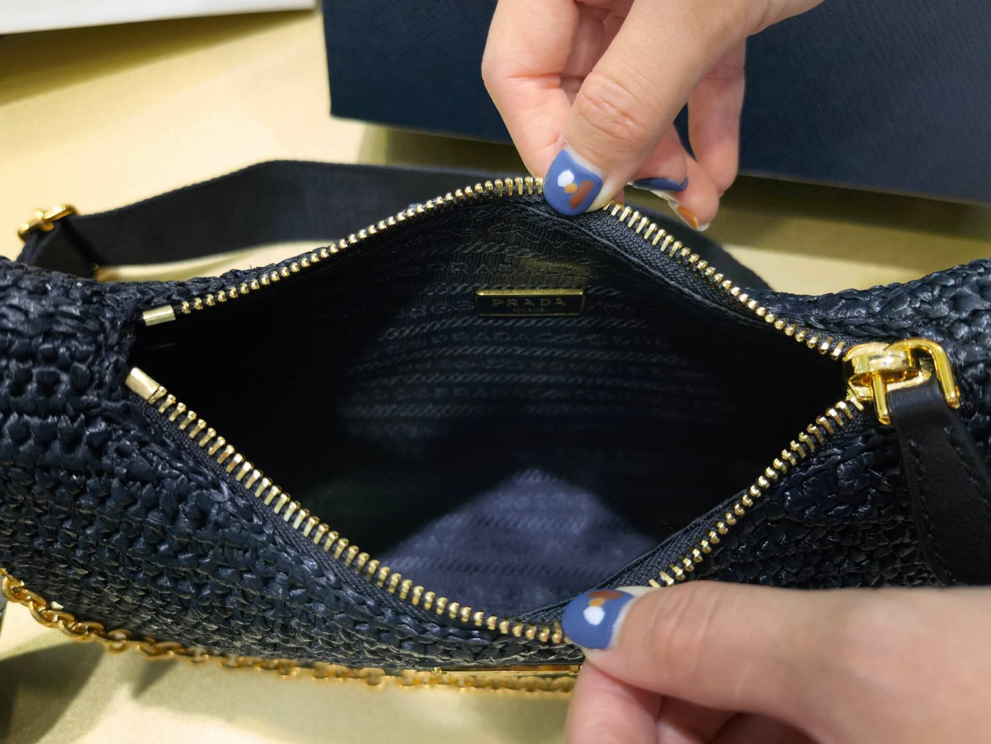 pra 1bh204 three in one hobo shoulder bag 23cm black