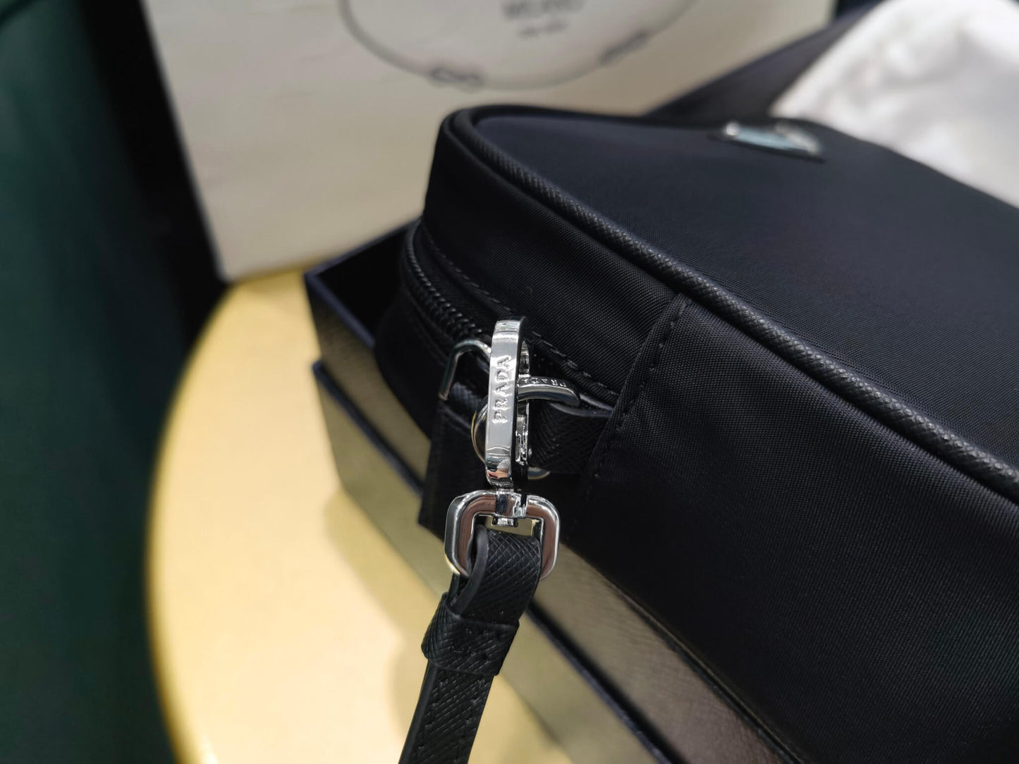 pra 2ne007 cloth handbag saffiano 18cm black free shipping