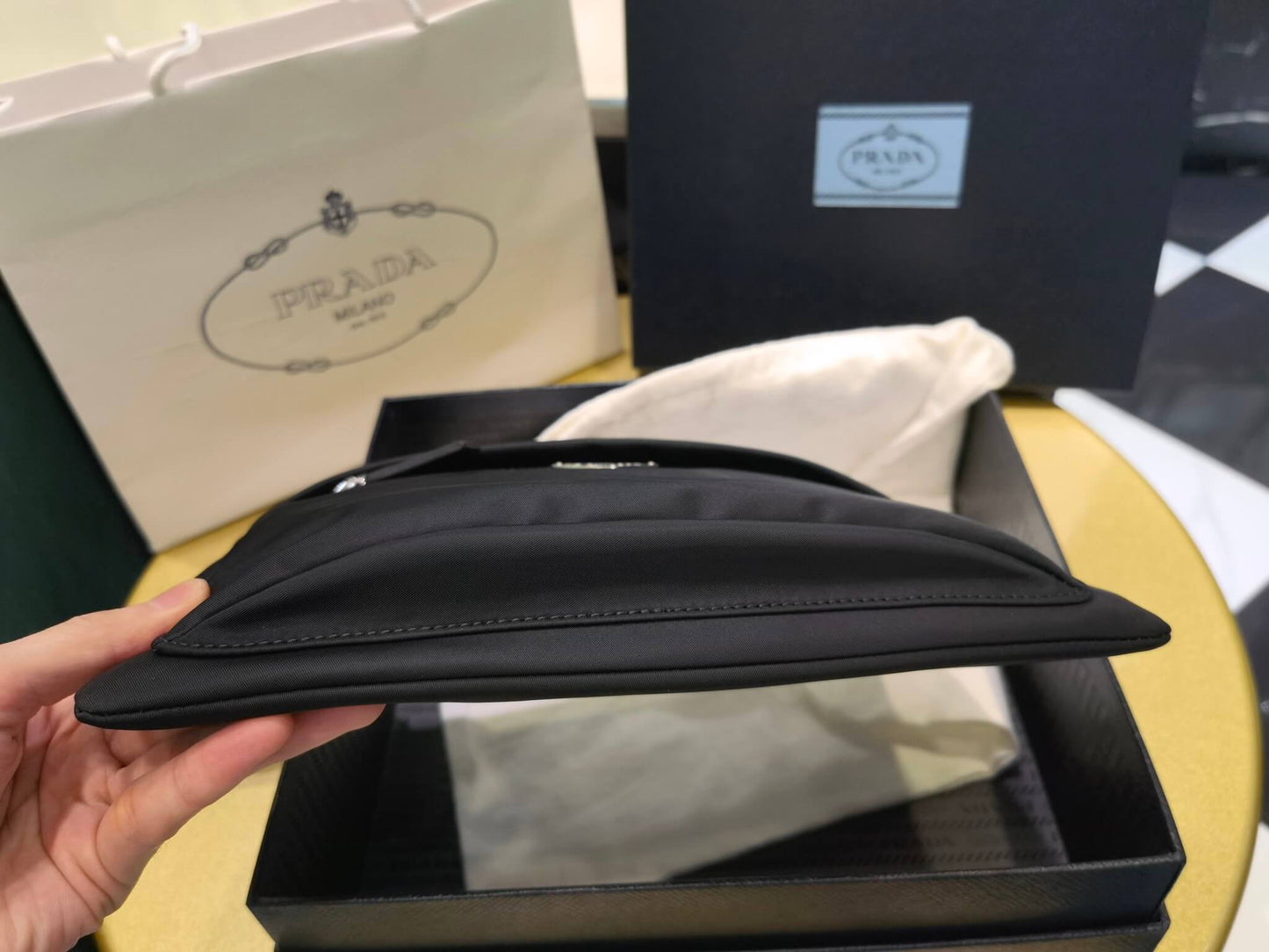 pra 2nh007 cloth handbag saffiano 18cm black free shipping