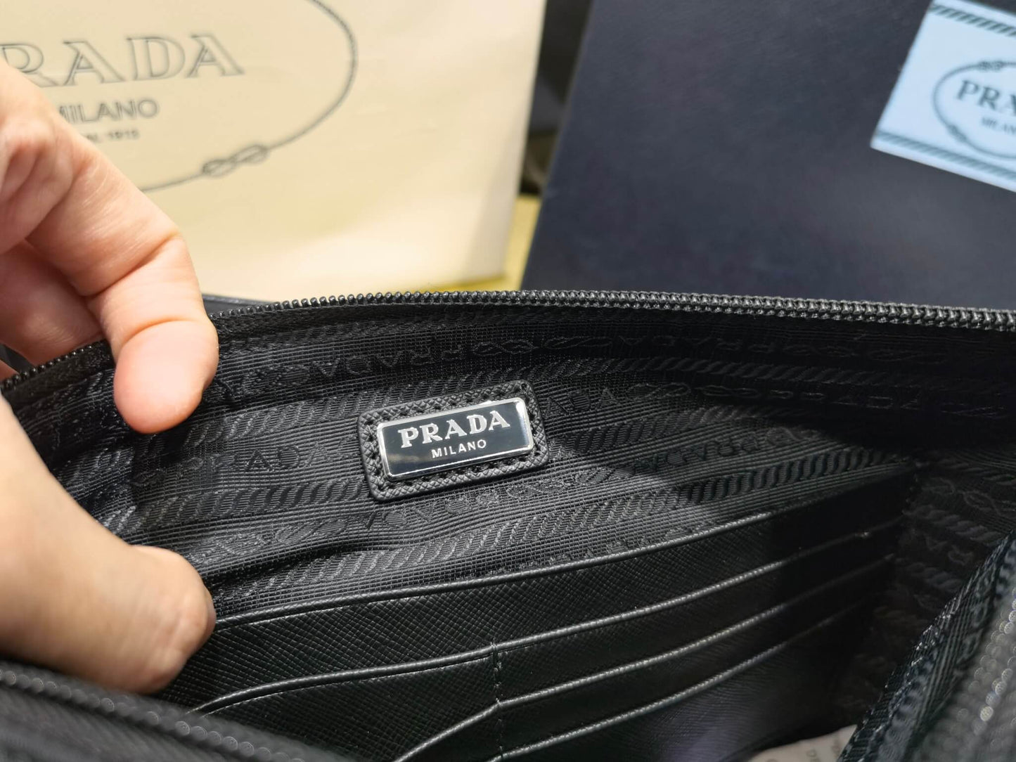 pra 2nh007 cloth handbag saffiano 18cm black free shipping