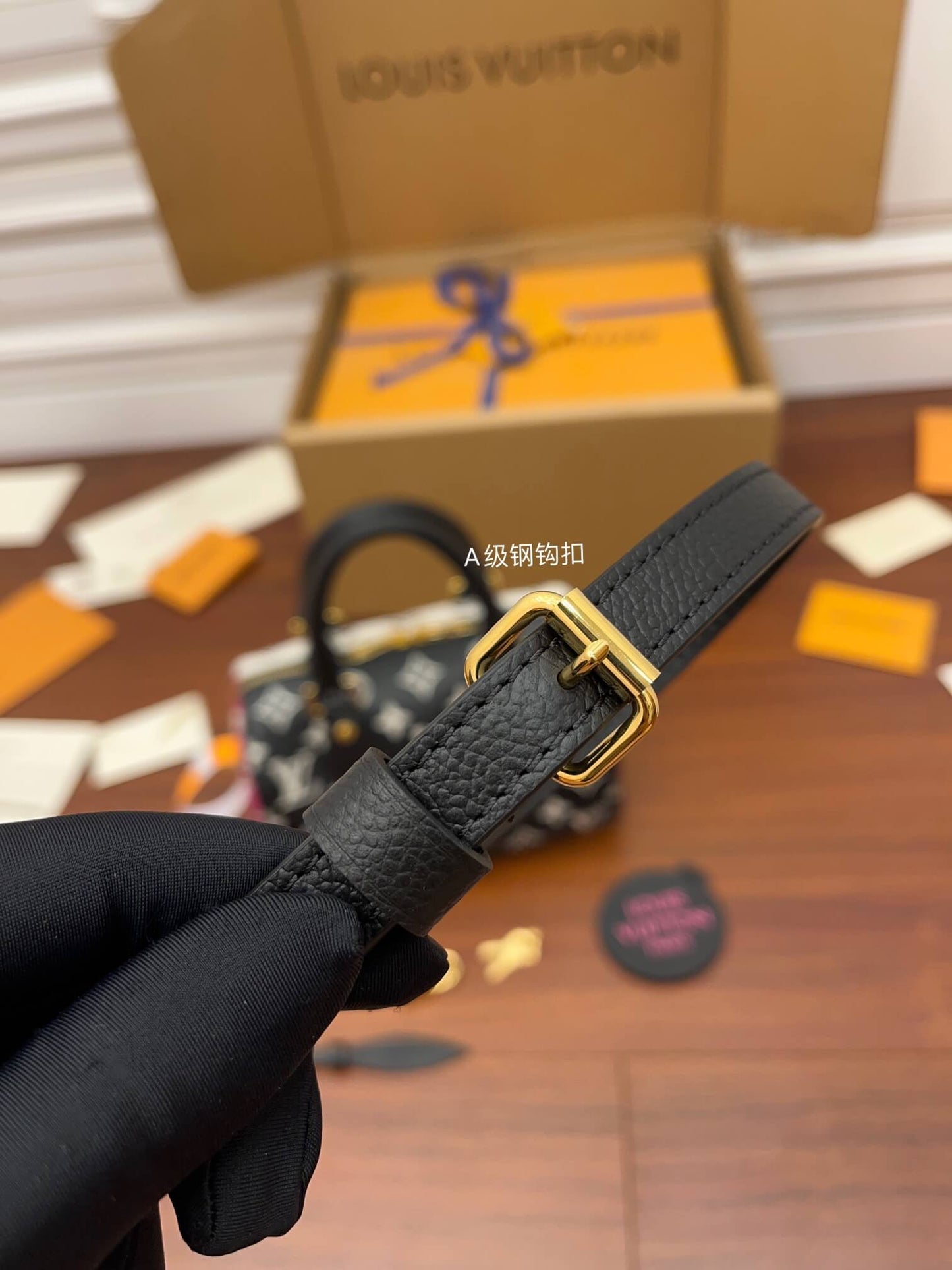 m46088 speedy bandouliere 20 bag