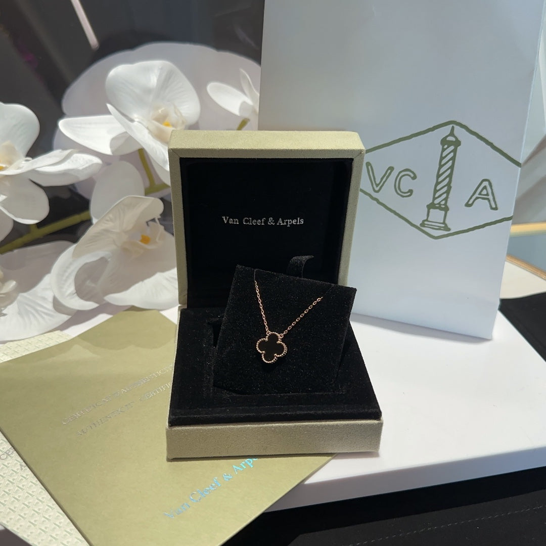 fd018 necklace bracelet four leaf clover free shipping black