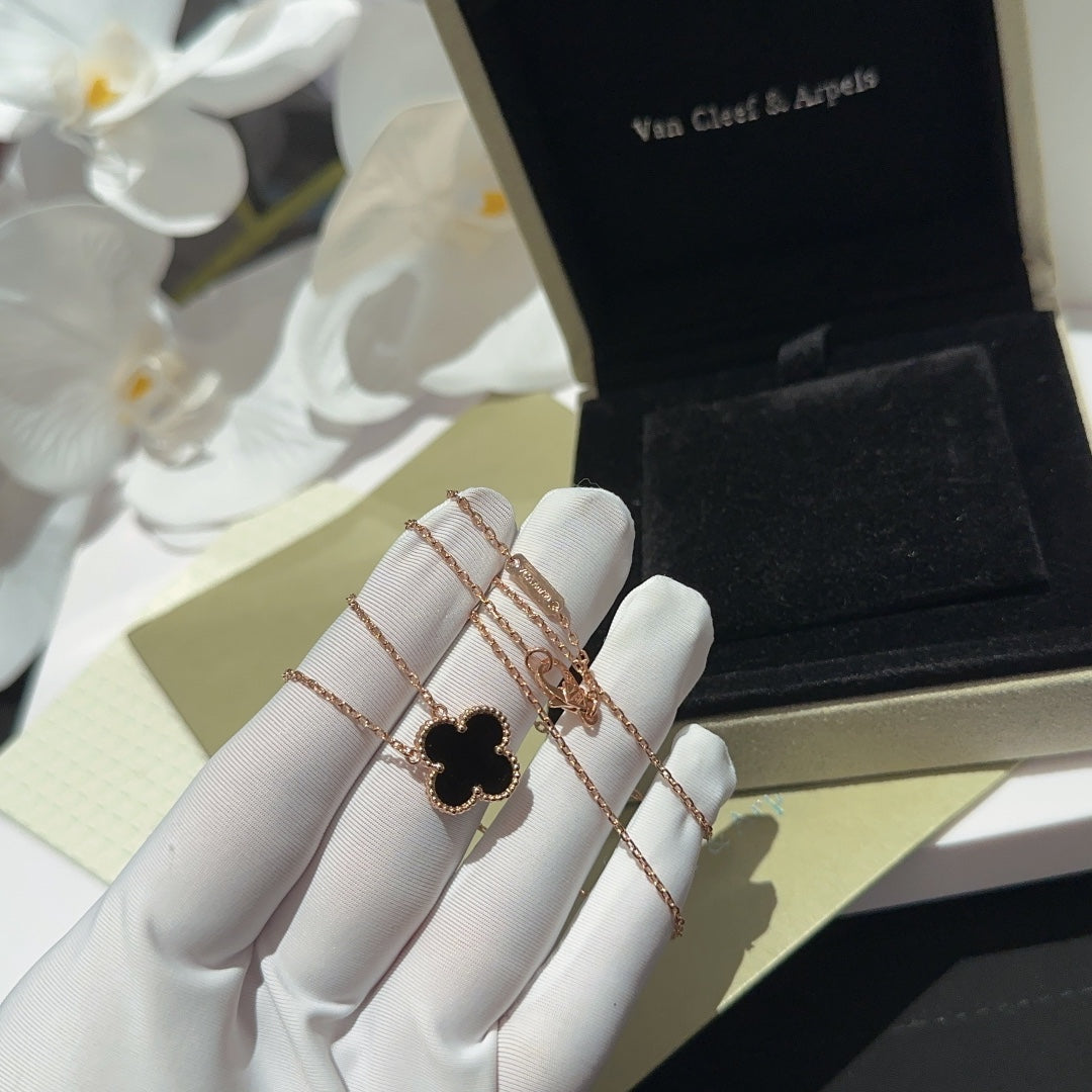 fd018 necklace bracelet four leaf clover free shipping black