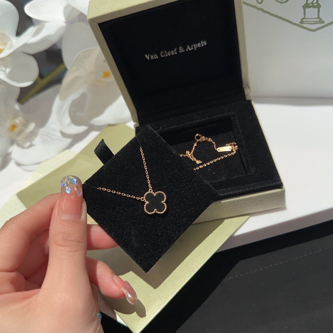 fd018 necklace bracelet four leaf clover free shipping black