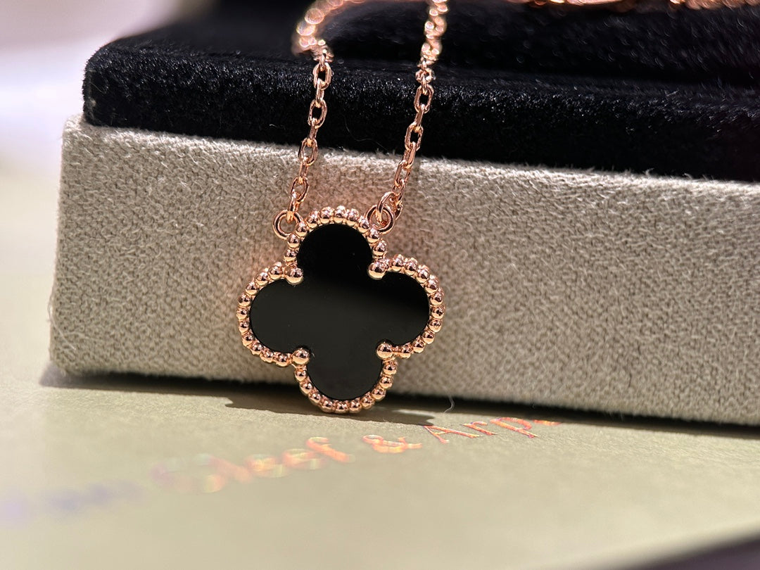 fd018 necklace bracelet four leaf clover free shipping black