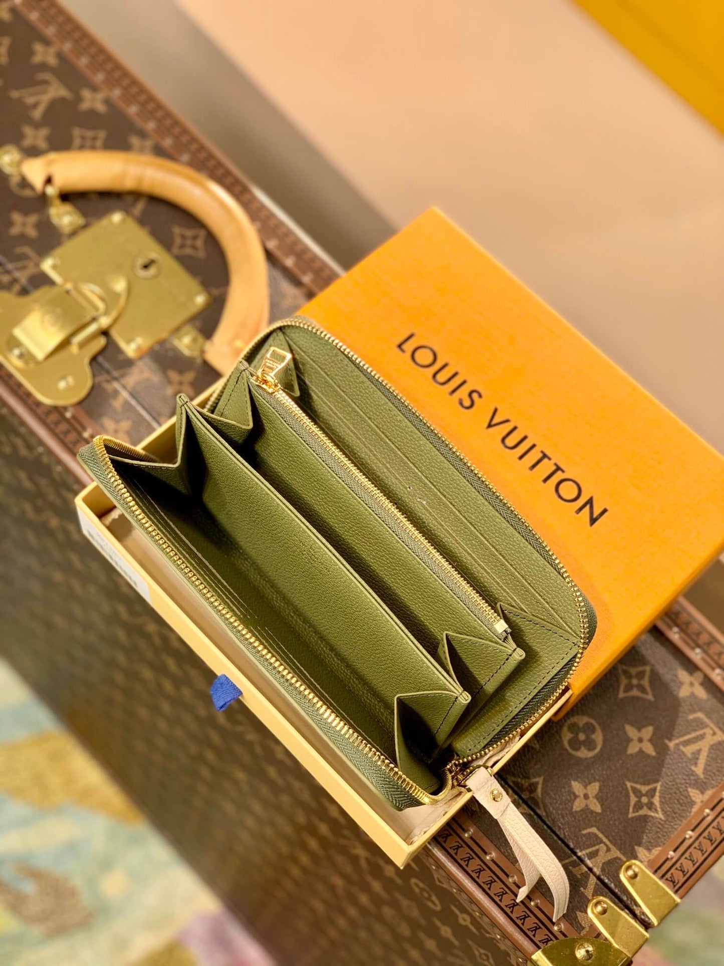lv louis vuitton m81280 long wallets green monogram empreinte spring in the city
