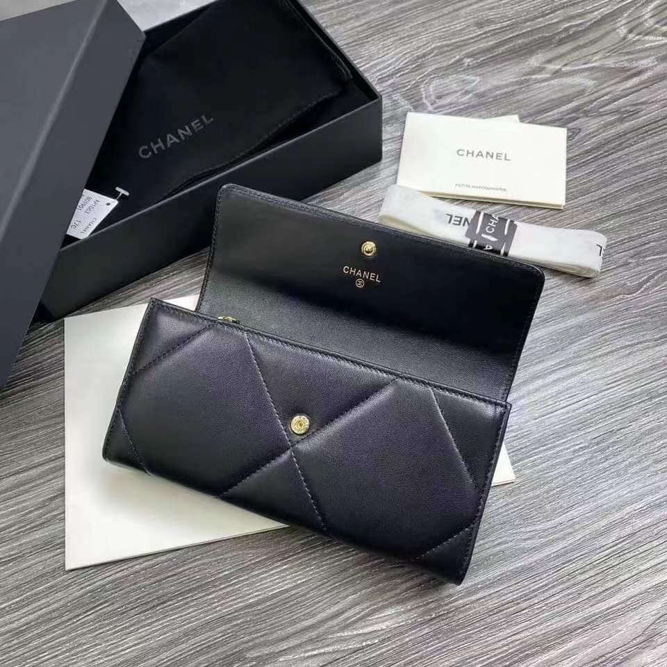 cha 22112801 black long chanel 19 wallet lambskin leather