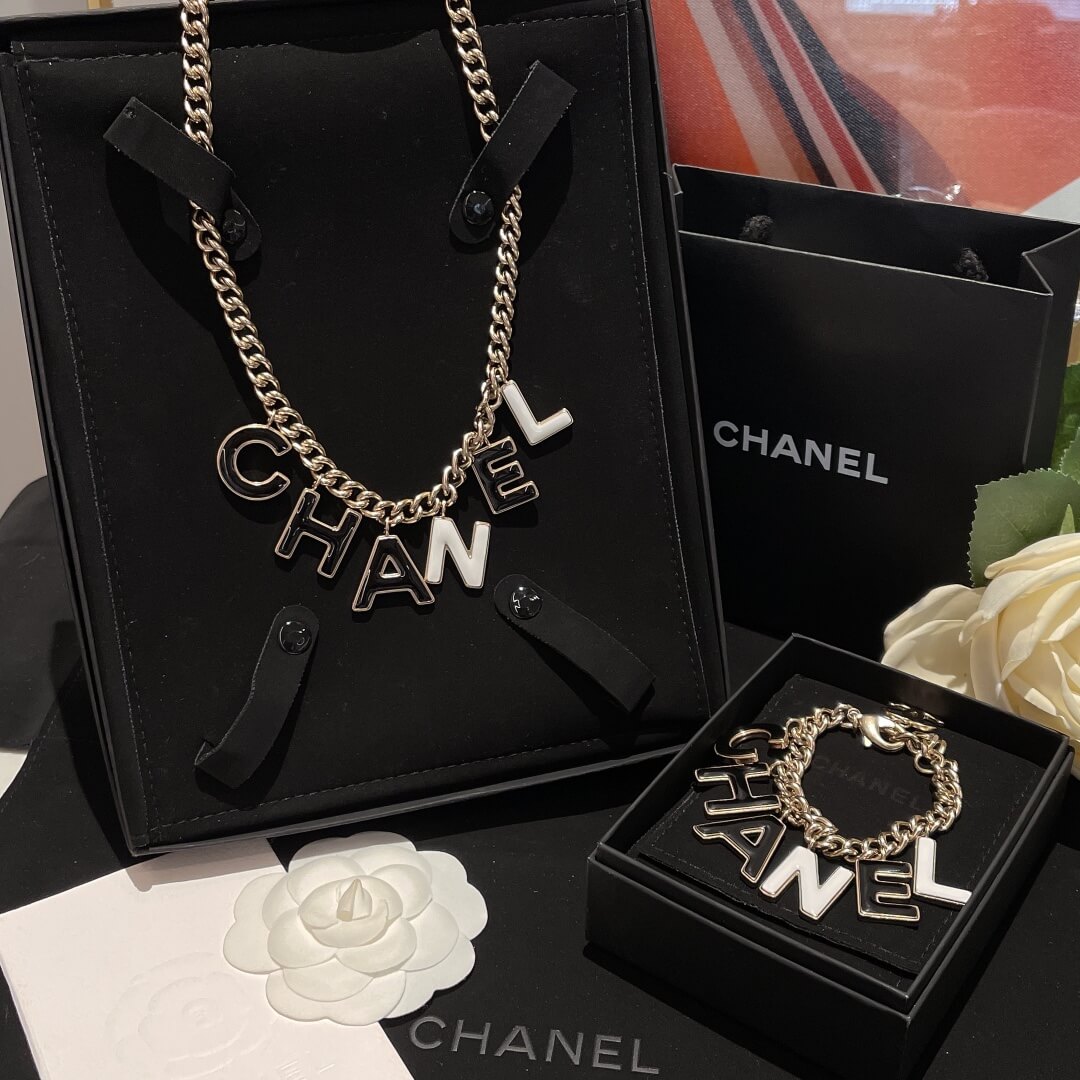 cha hcb005 necklace free shipping