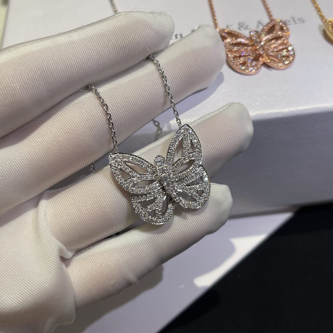 vca fd015 necklace butterfly series