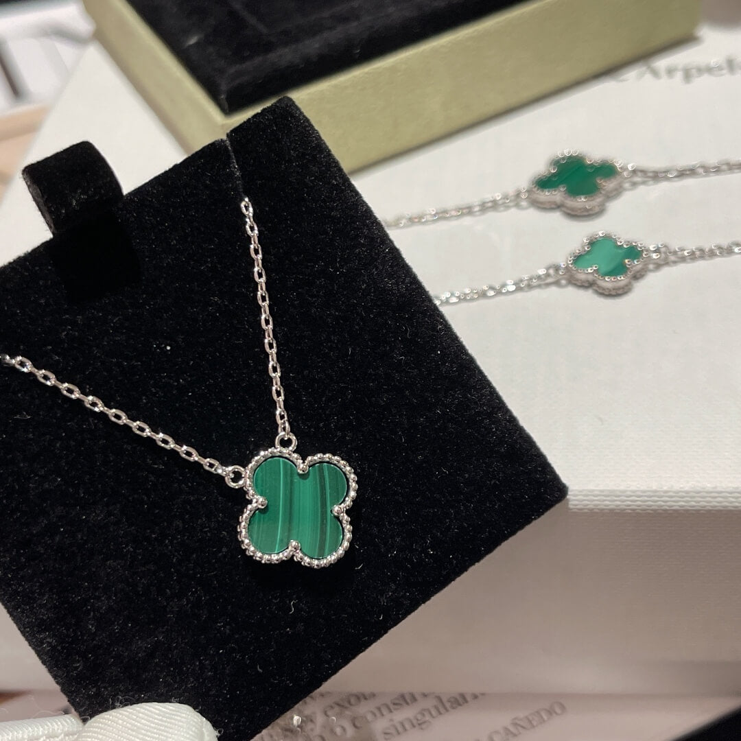 fd018 four leaf clover malachite series