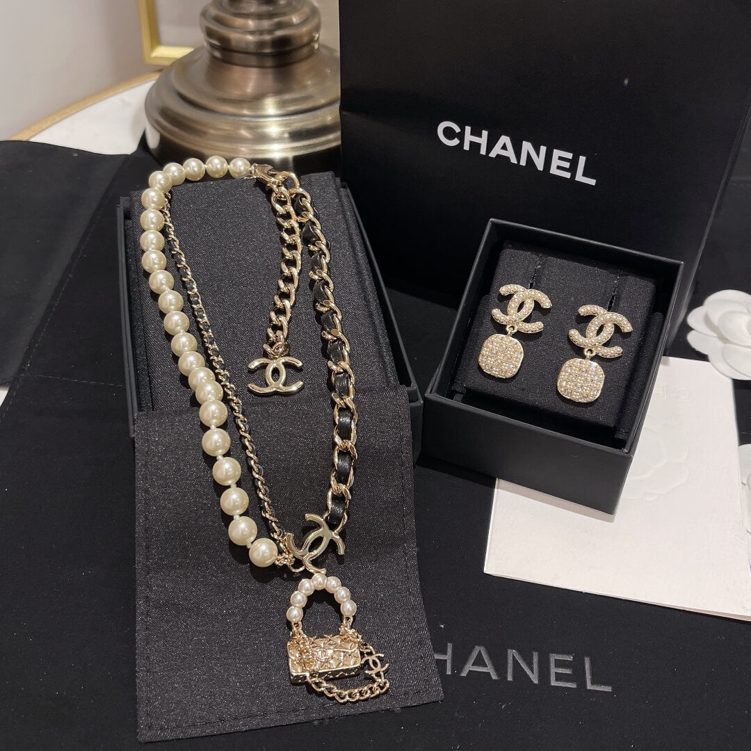 cha hcd001 necklace earrings