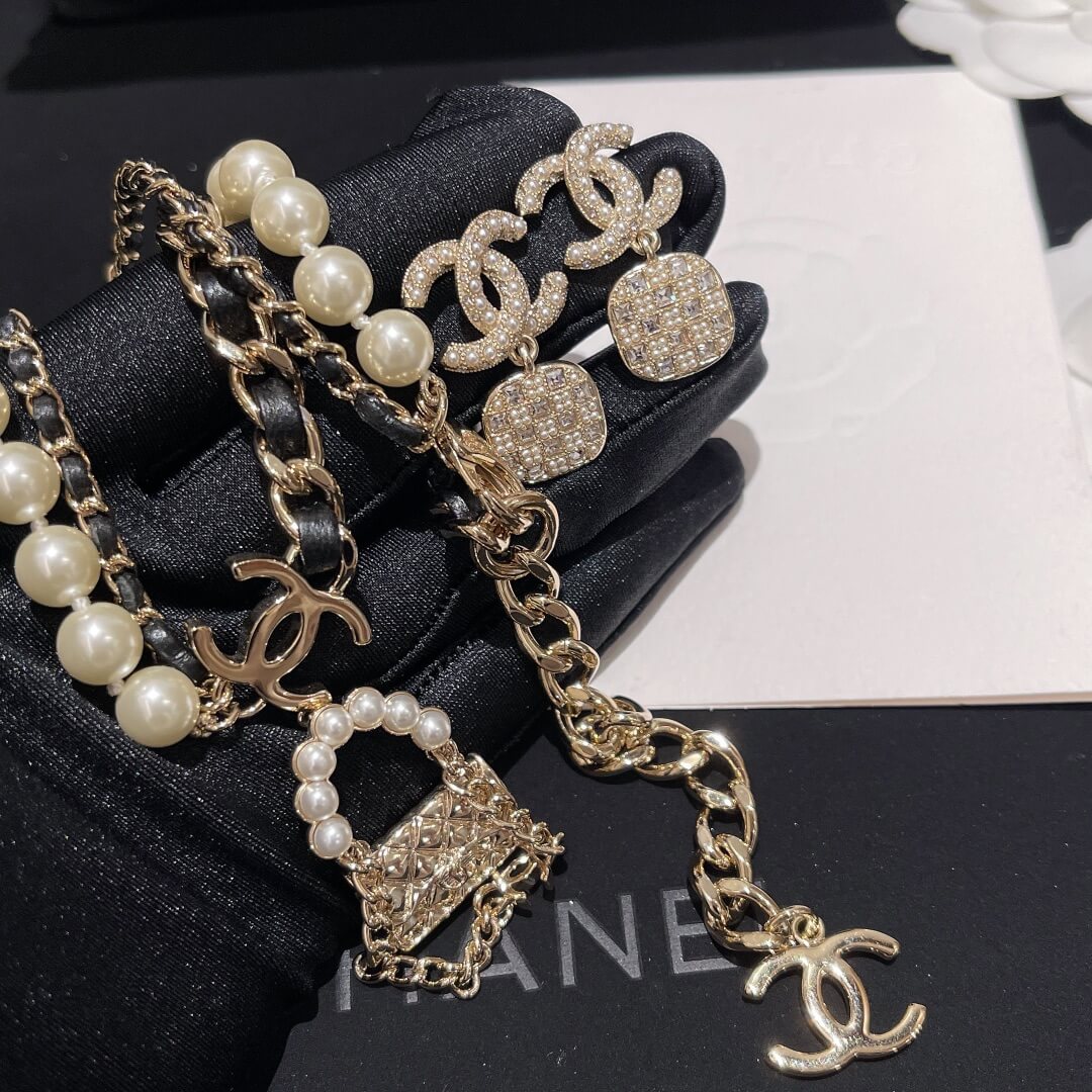 cha hcd001 necklace earrings