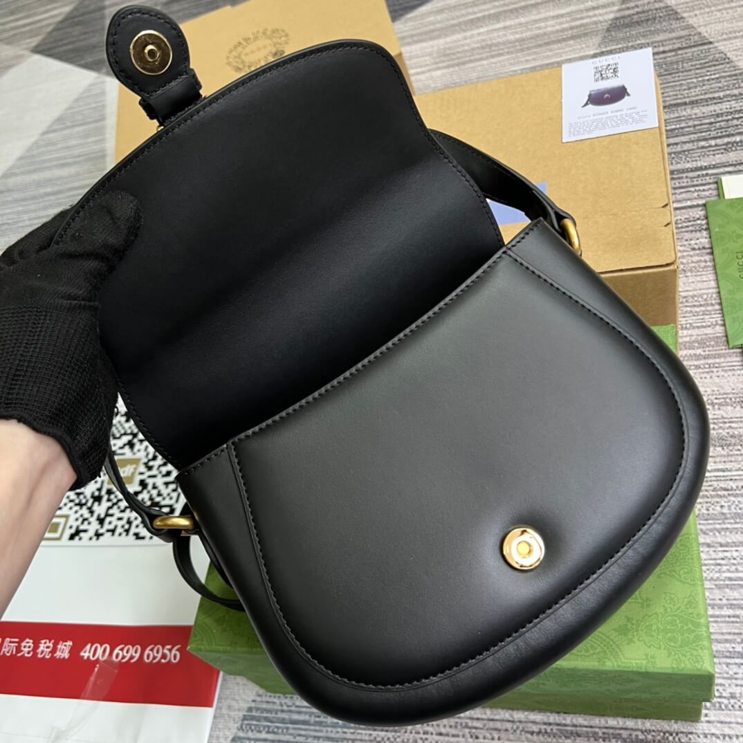 gc 675923 shoulder bag black leather