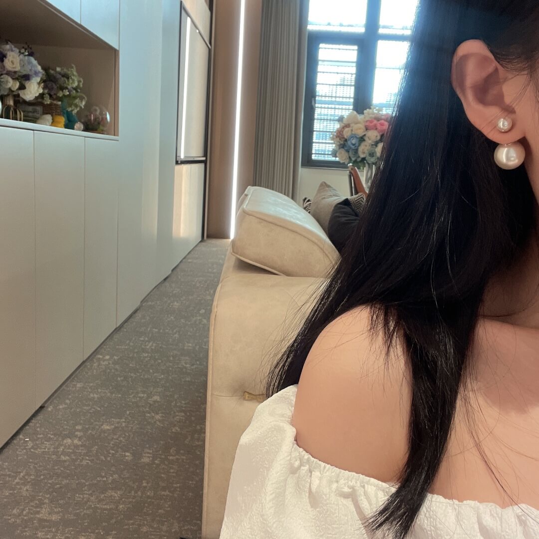 do061701 earrings front and rear beads