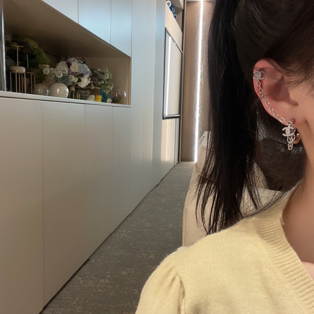 cha hce136 drop chain earrings free shipping