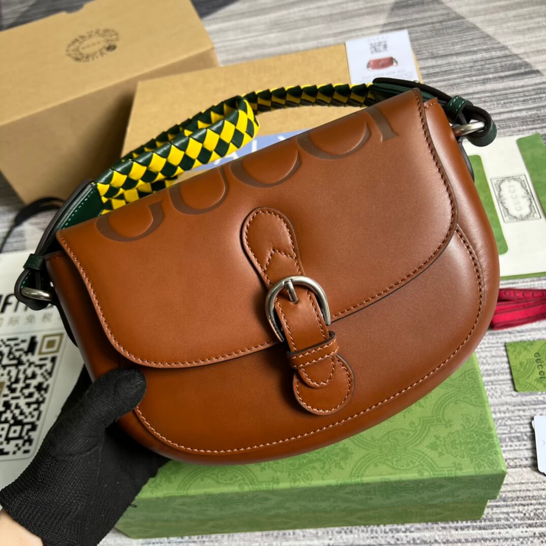 c 679540 shoulder bag brown