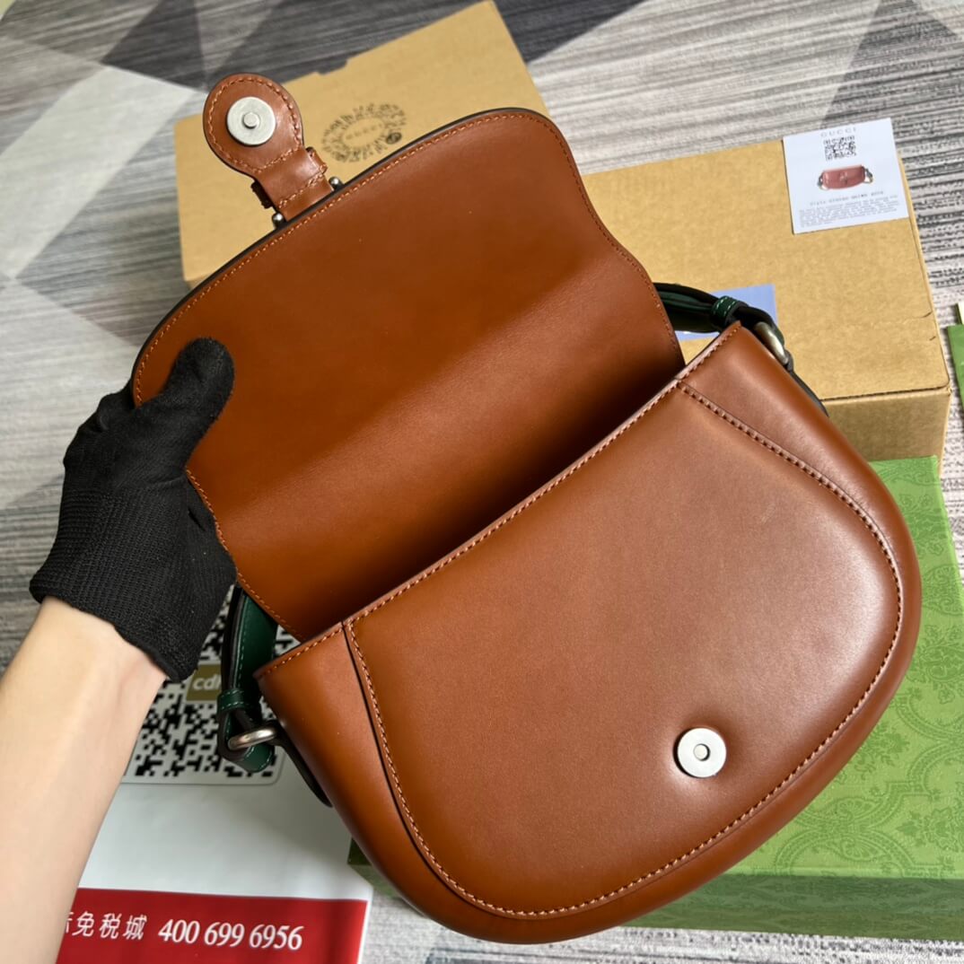 c 679540 shoulder bag brown