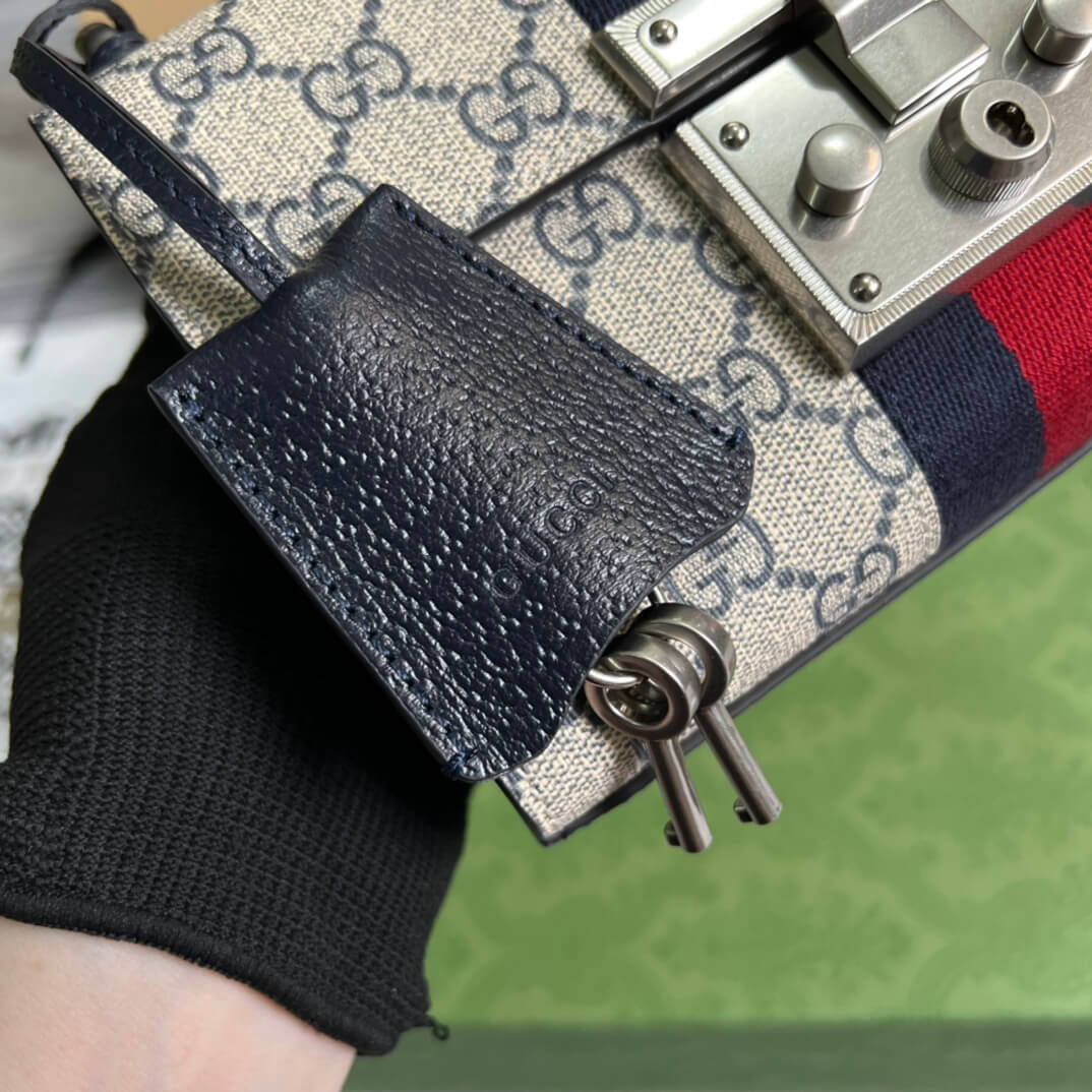 g c652683 shoulder bag blue pvc leather