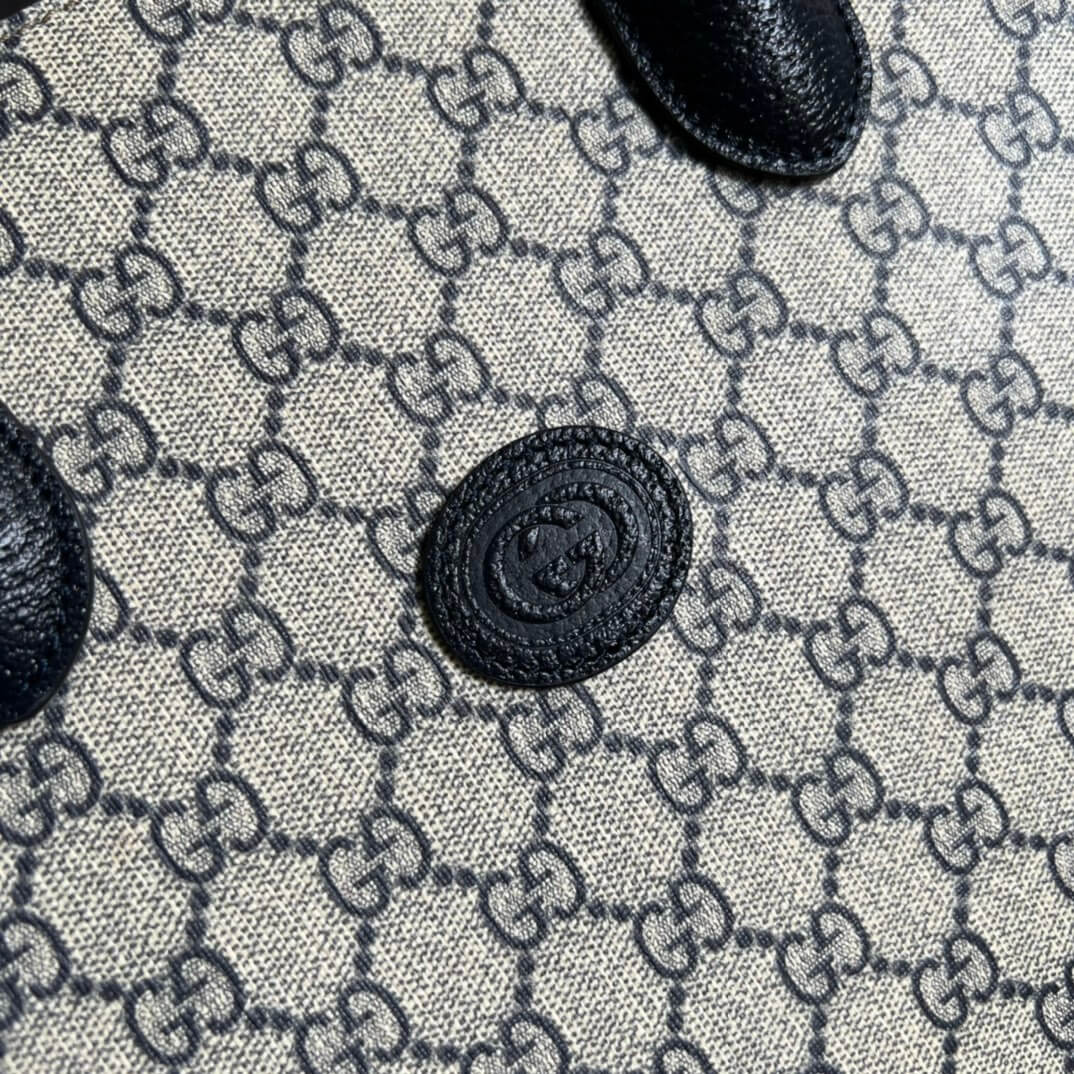 gc 674148 handbag blue pvc leather