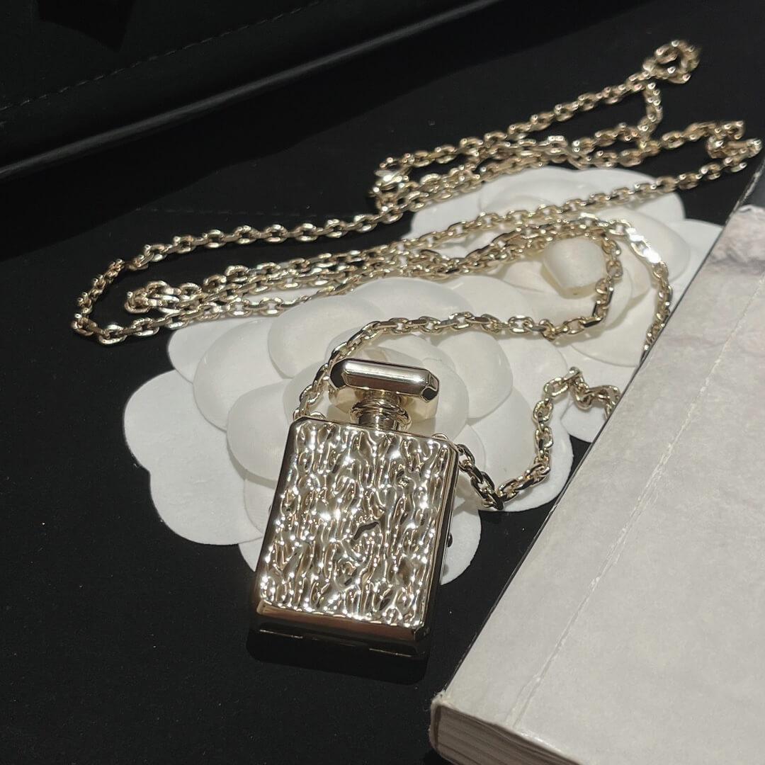 c h a kf062001 new perfume bottle necklace free shipping