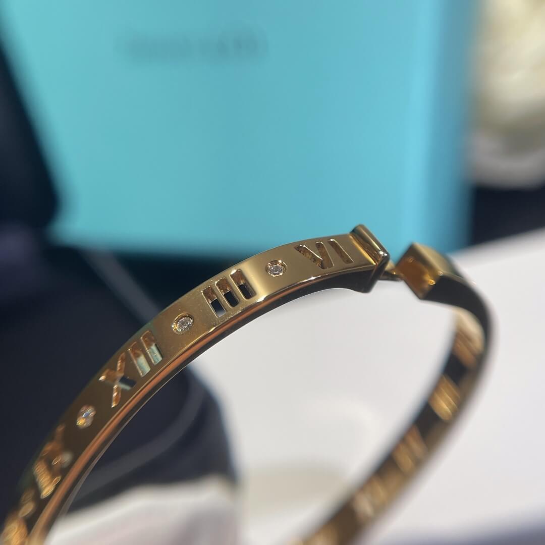 th043 bracelet free shipping